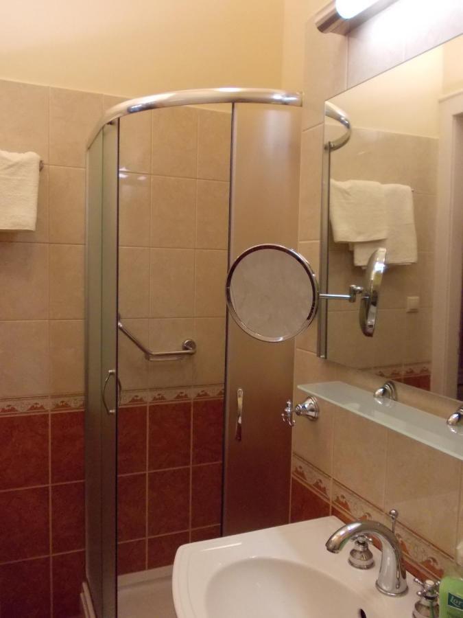 Apartamento Flatneartocastlehill Budapest Exterior foto
