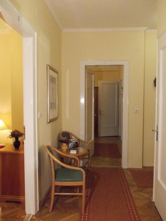 Apartamento Flatneartocastlehill Budapest Exterior foto